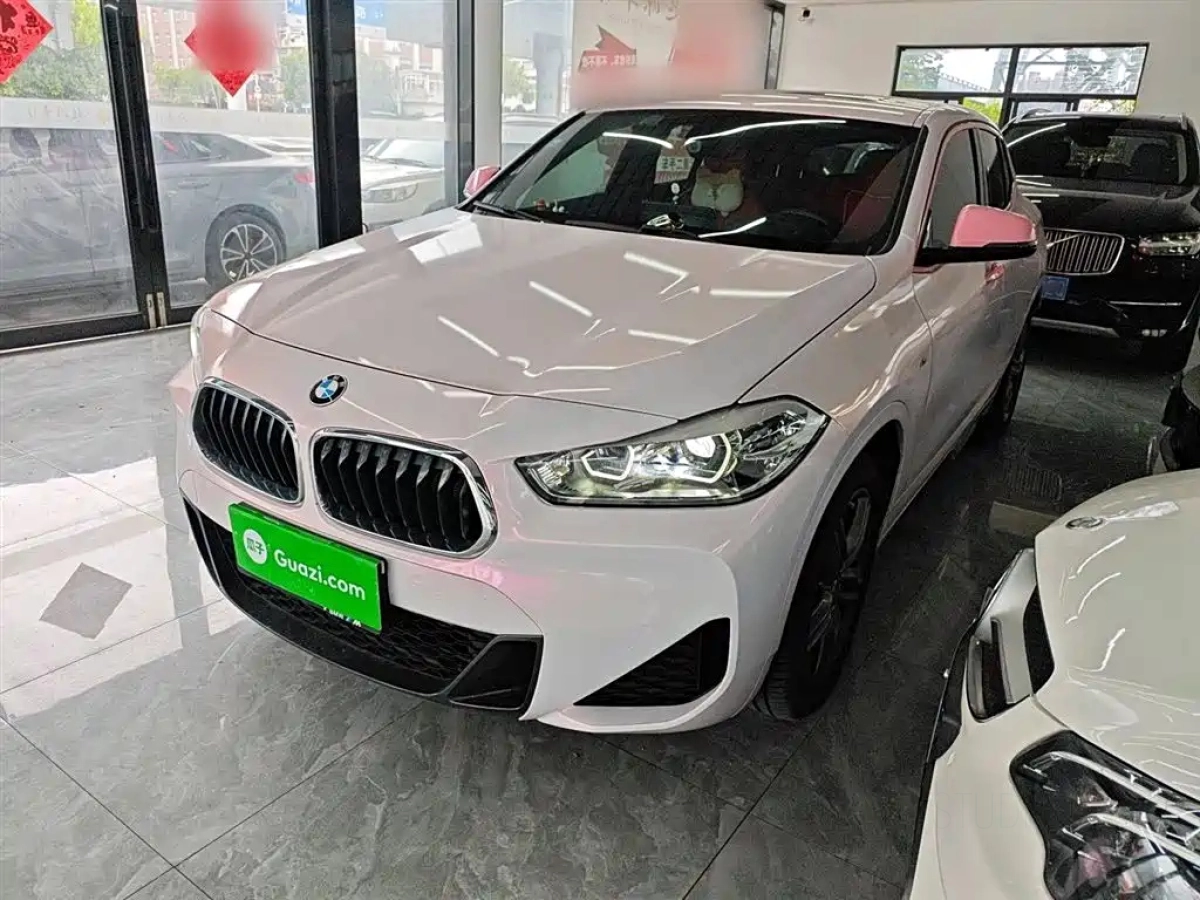 BMW X2