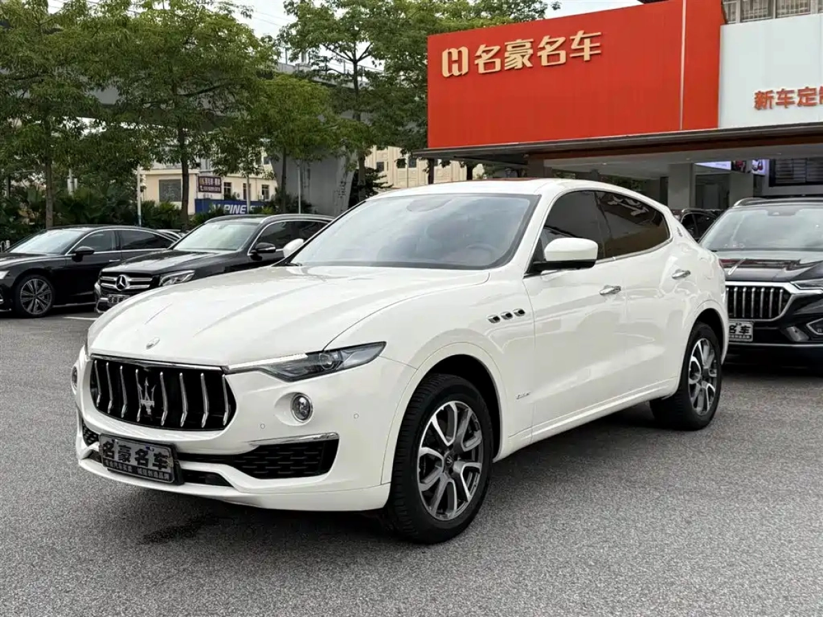MASERATI LEVANTE