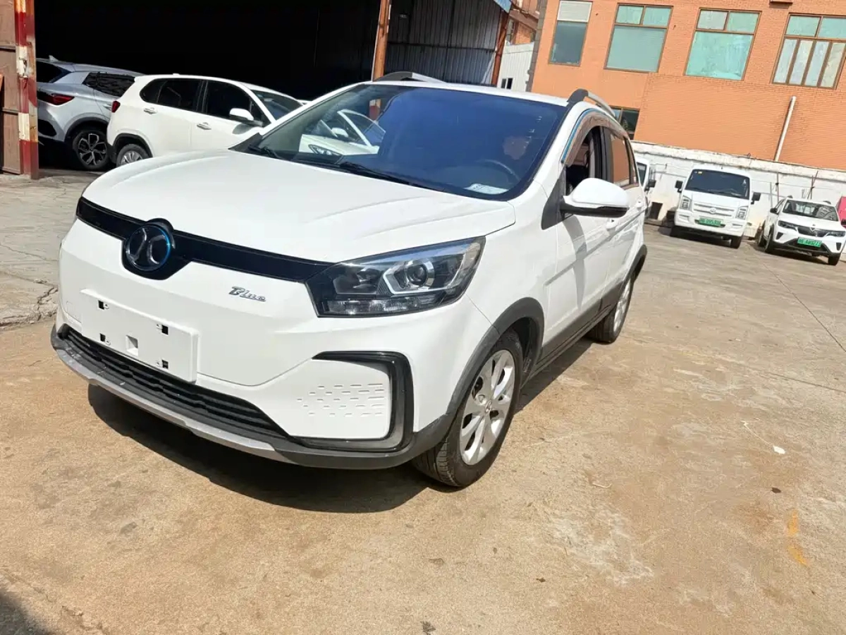 BAIC BJEV EC5