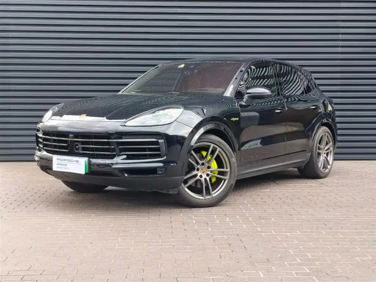 PORSCHE CAYENNE NEW ENERGY