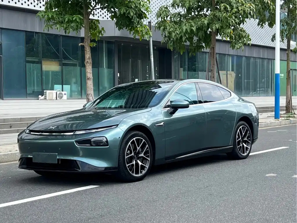 XPENG MOTORS P7
