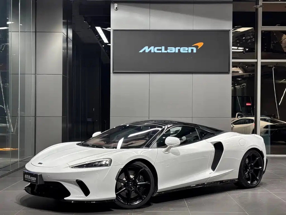 MCLAREN GT