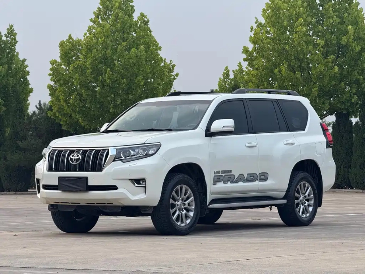 TOYOTA PRADO
