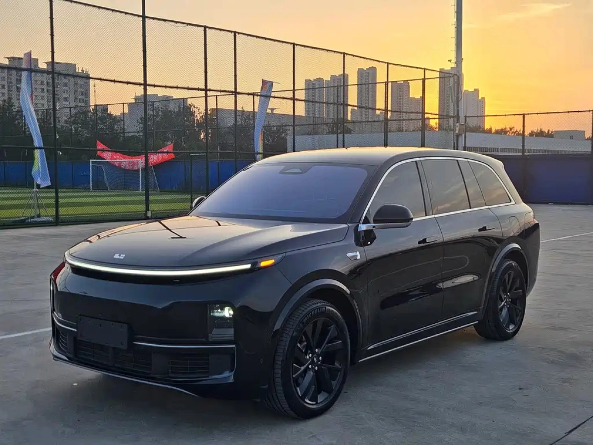 LI AUTO L8