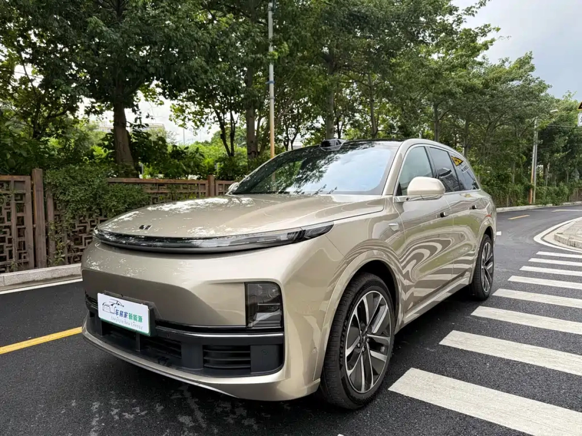 LI AUTO L8