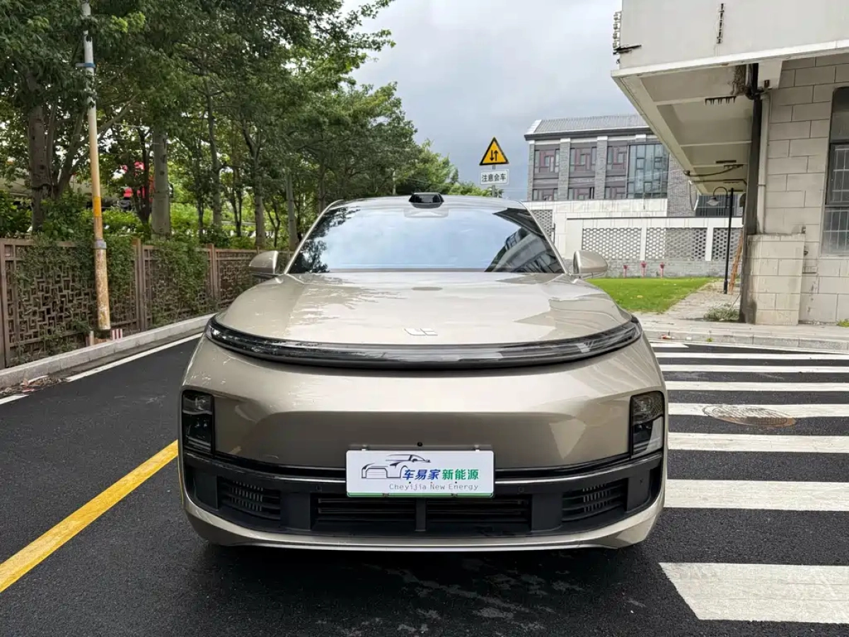 LI AUTO L8