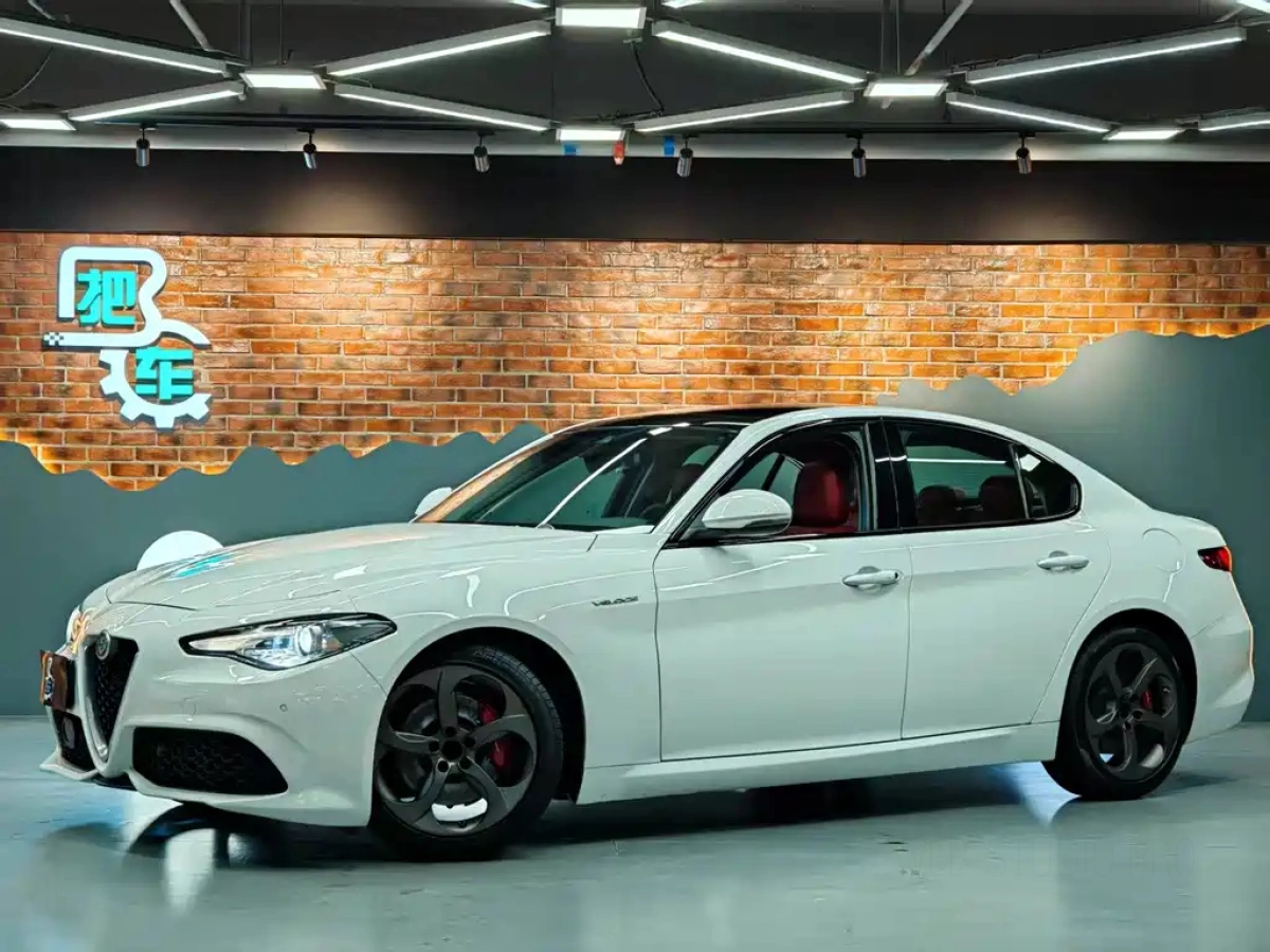 ALFAROMEO GIULIA  2019