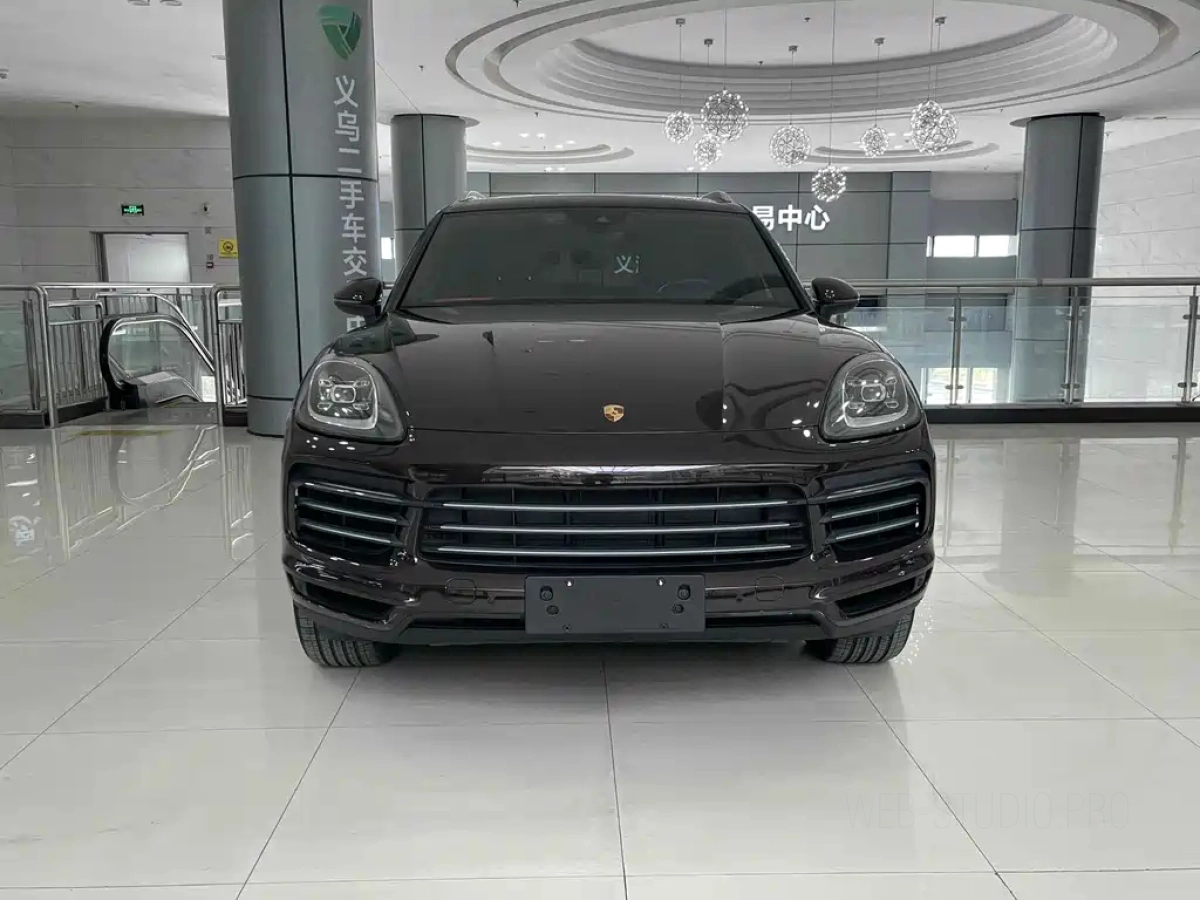 PORSCHE CAYENNE