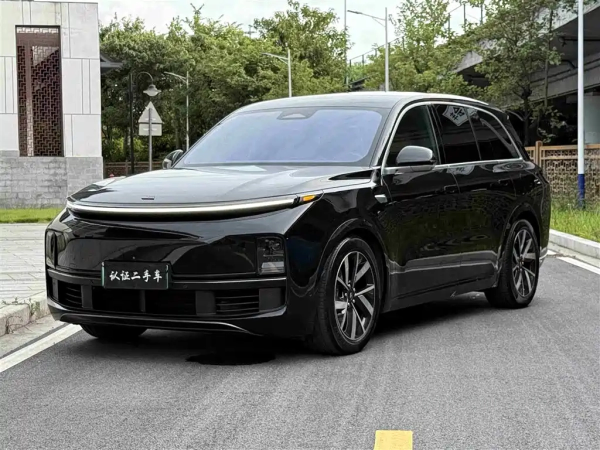 LI AUTO L8