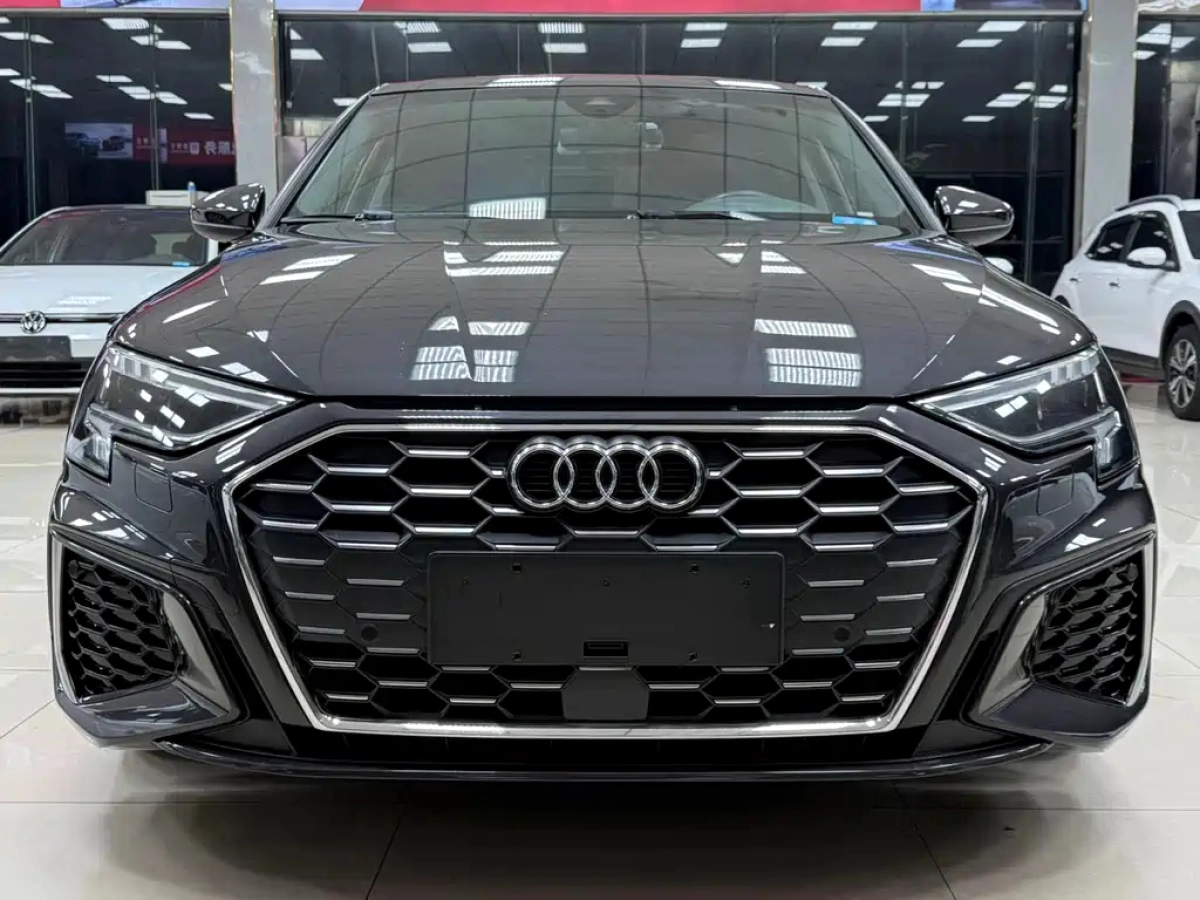AUDI A3  2022