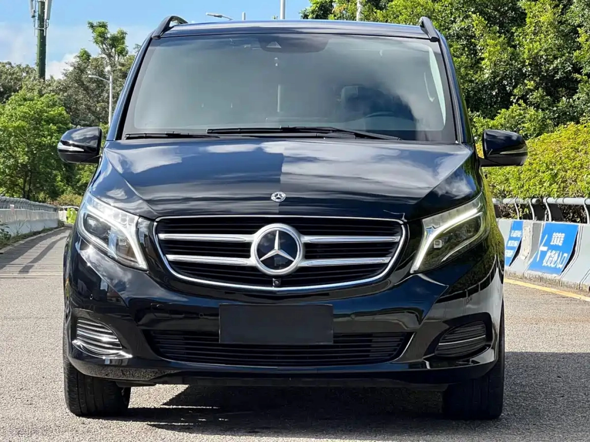 MERCEDES BENZ V-CLASS
