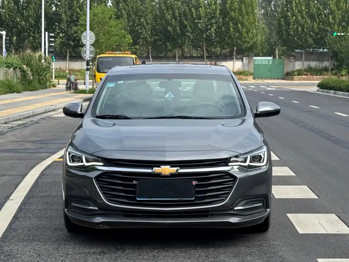 CHEVROLET CRUZE