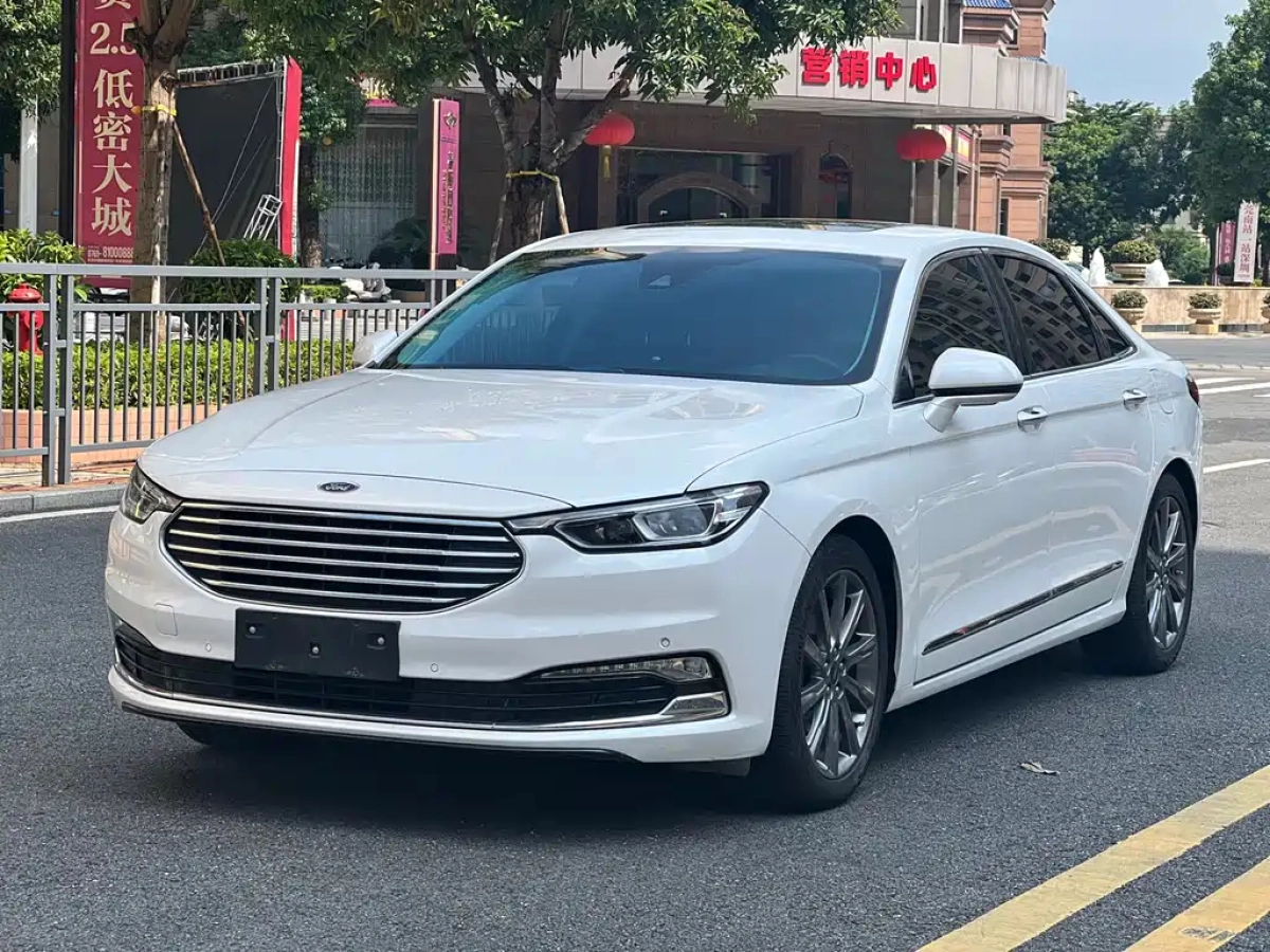 FORD TAURUS  2021