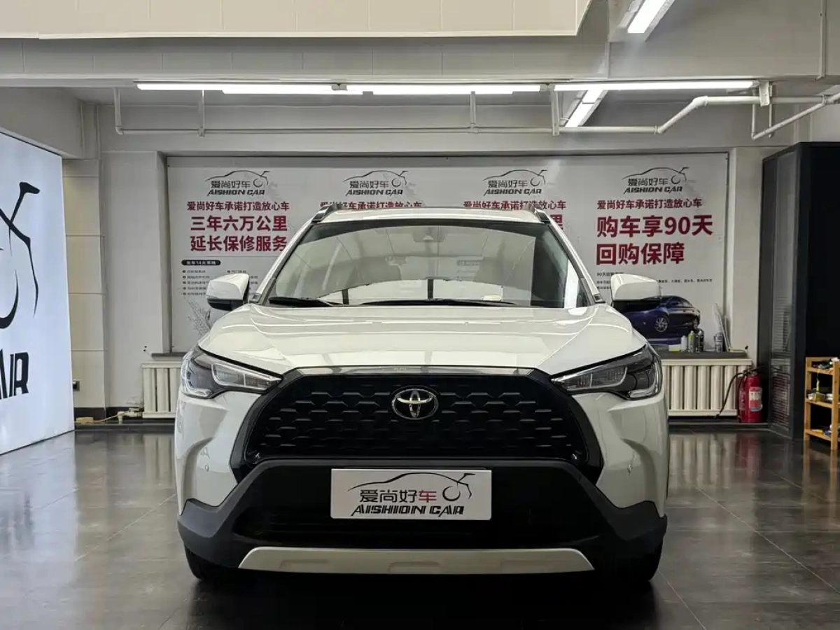 TOYOTA COROLLA CROSS