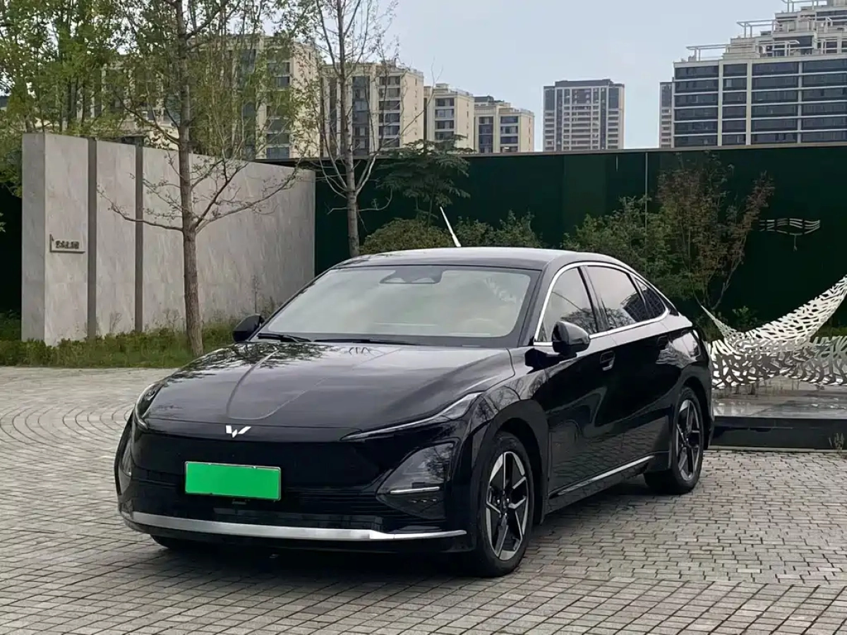 SGMW WULING STARLIGHT