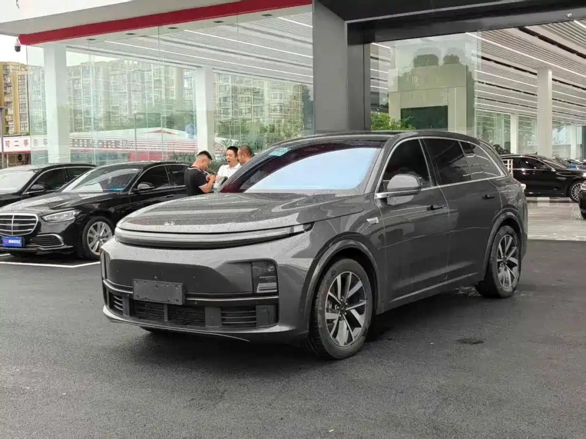LI AUTO L7