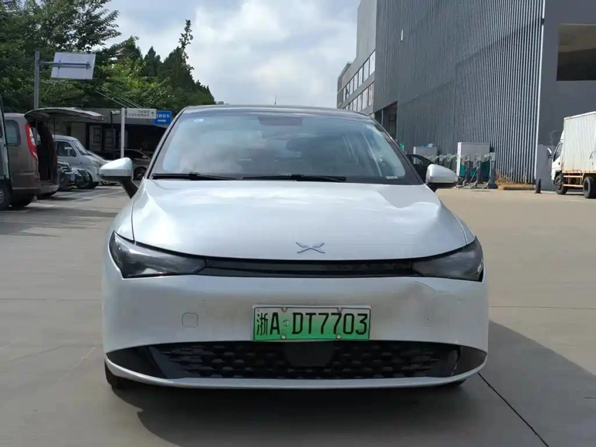 XPENG MOTORS P5