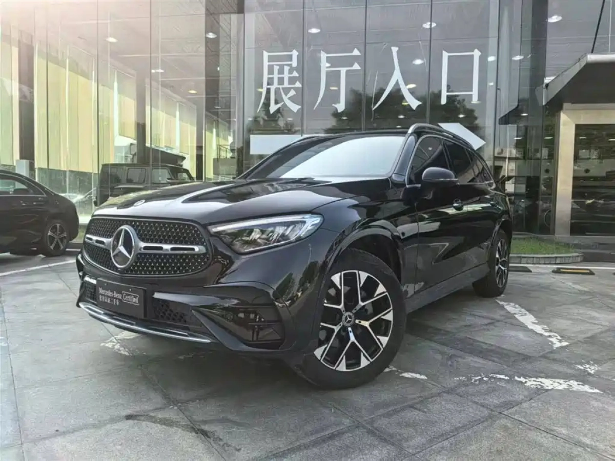 MERCEDES BENZ GLC