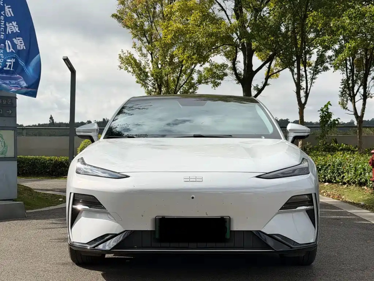 GEELY GALAXY GALAXY E8