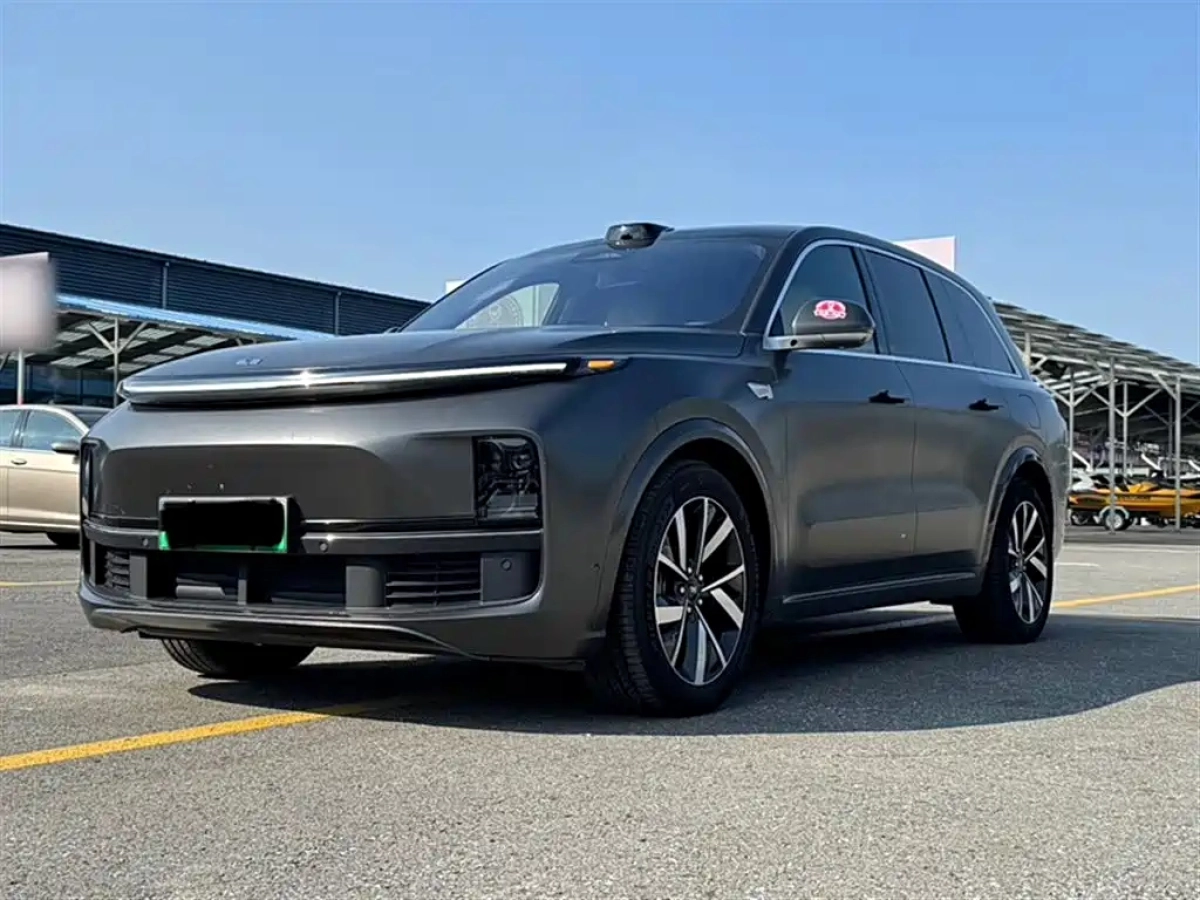 LI AUTO L8