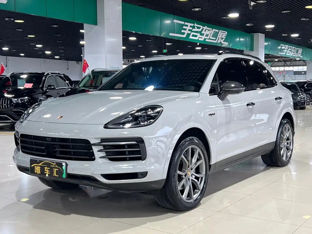 PORSCHE CAYENNE NEW ENERGY