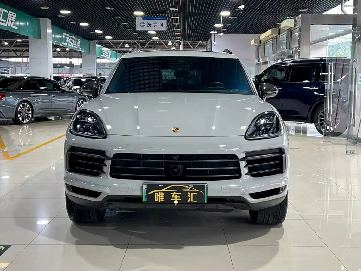 PORSCHE CAYENNE NEW ENERGY