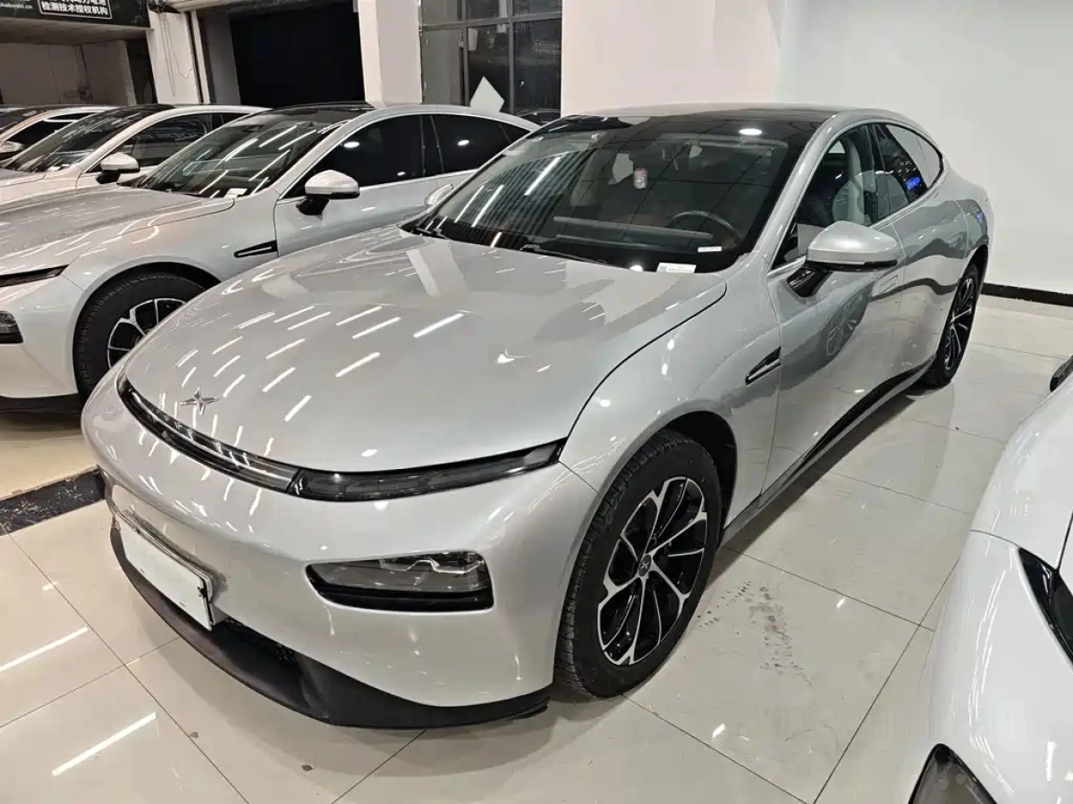 XPENG MOTORS P7  2022
