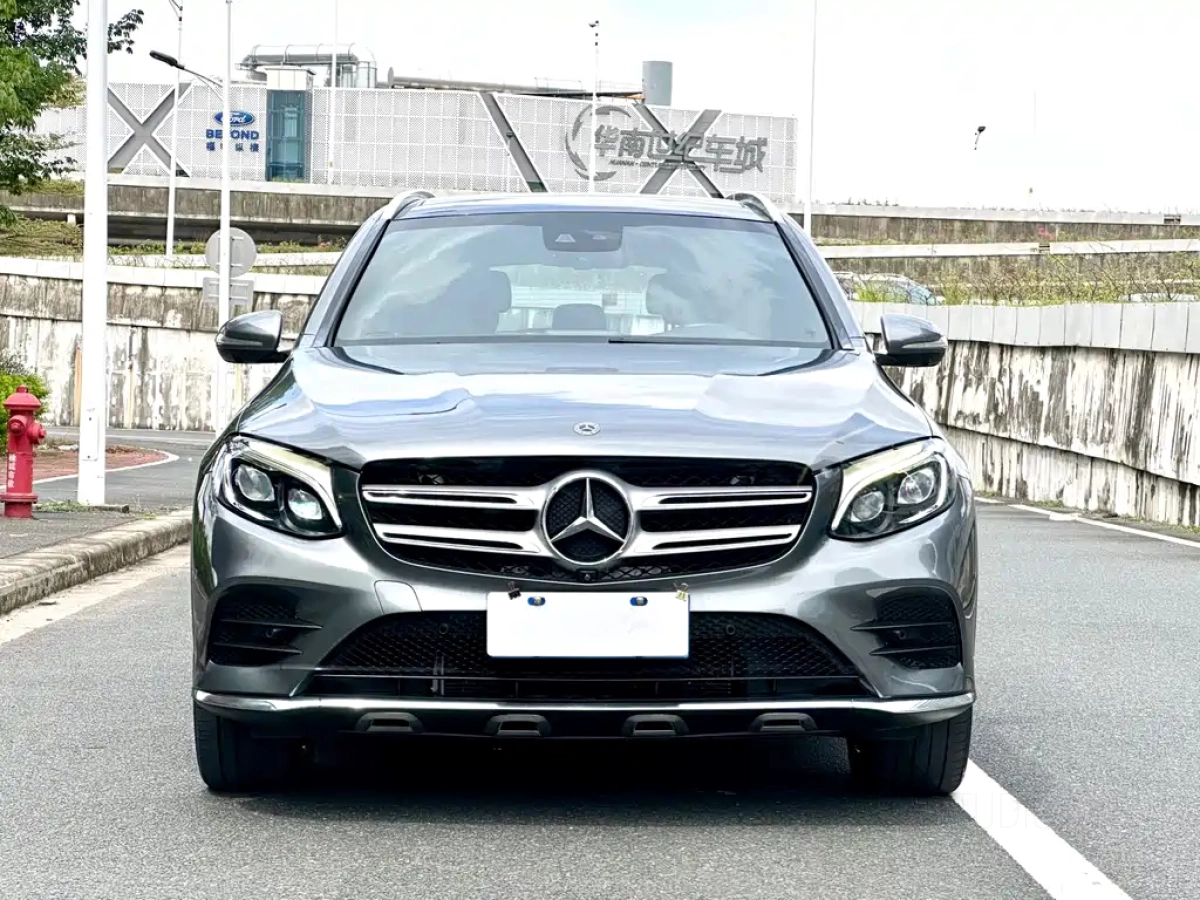 MERCEDES BENZ GLC