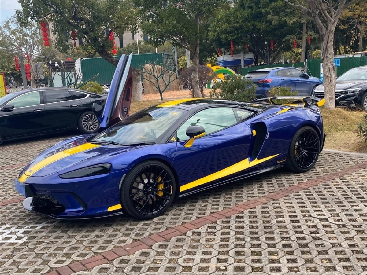 MCLAREN GT  2022