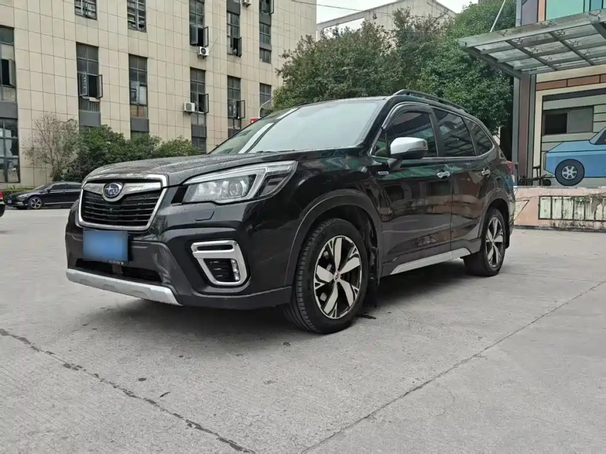 SUBARU FORESTER  2019