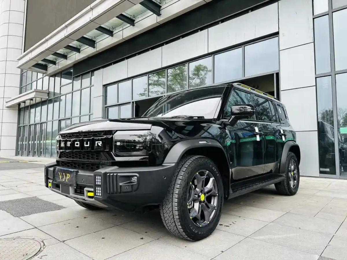 JETOUR TRAVELLER  T2