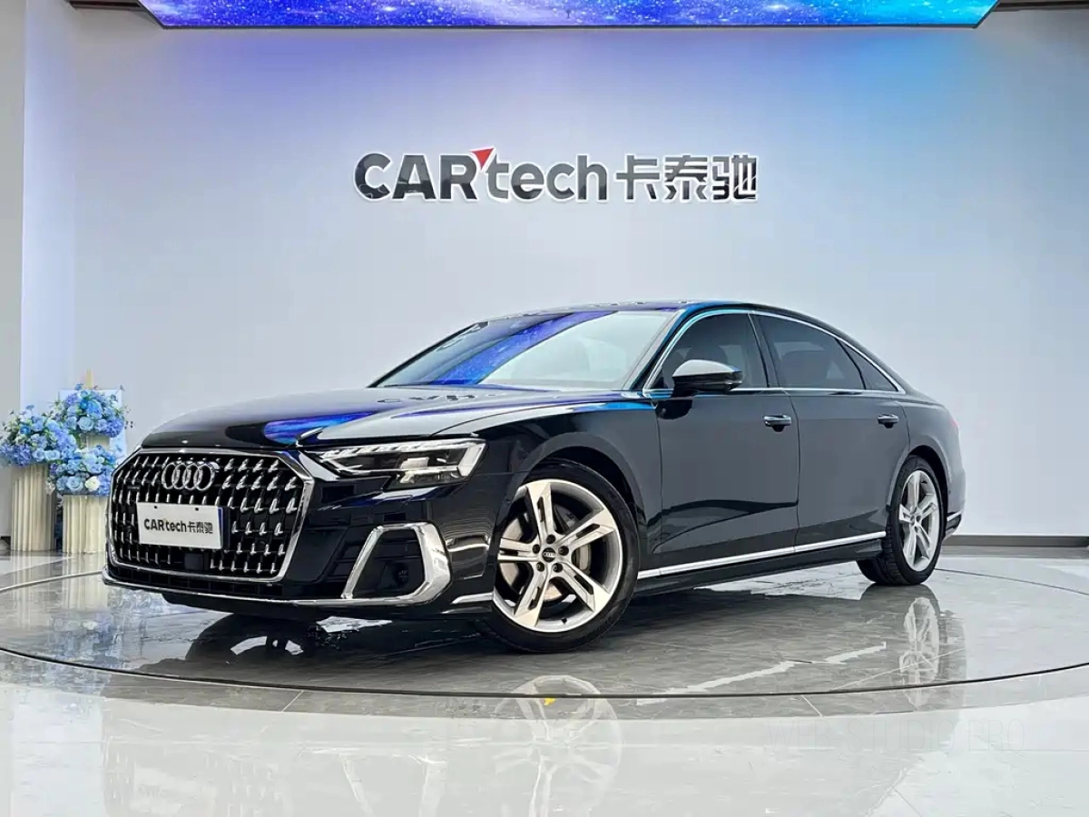 AUDI A8