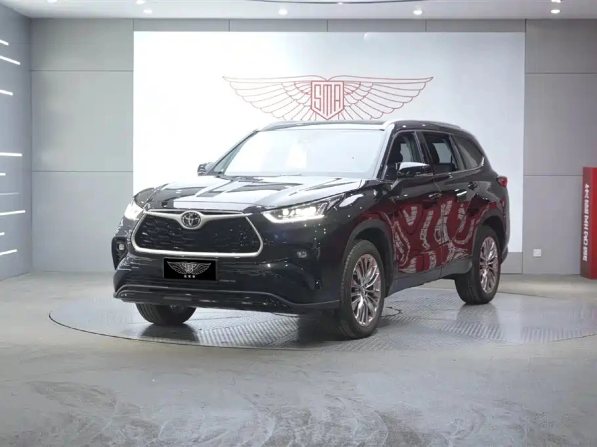 TOYOTA HIGHLANDER  2025