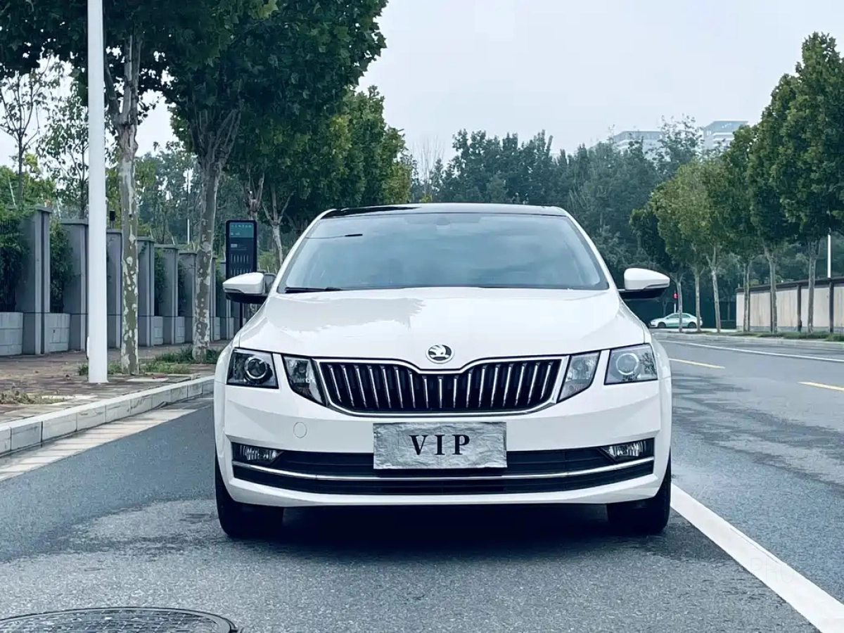 SKODA OCTAVIA