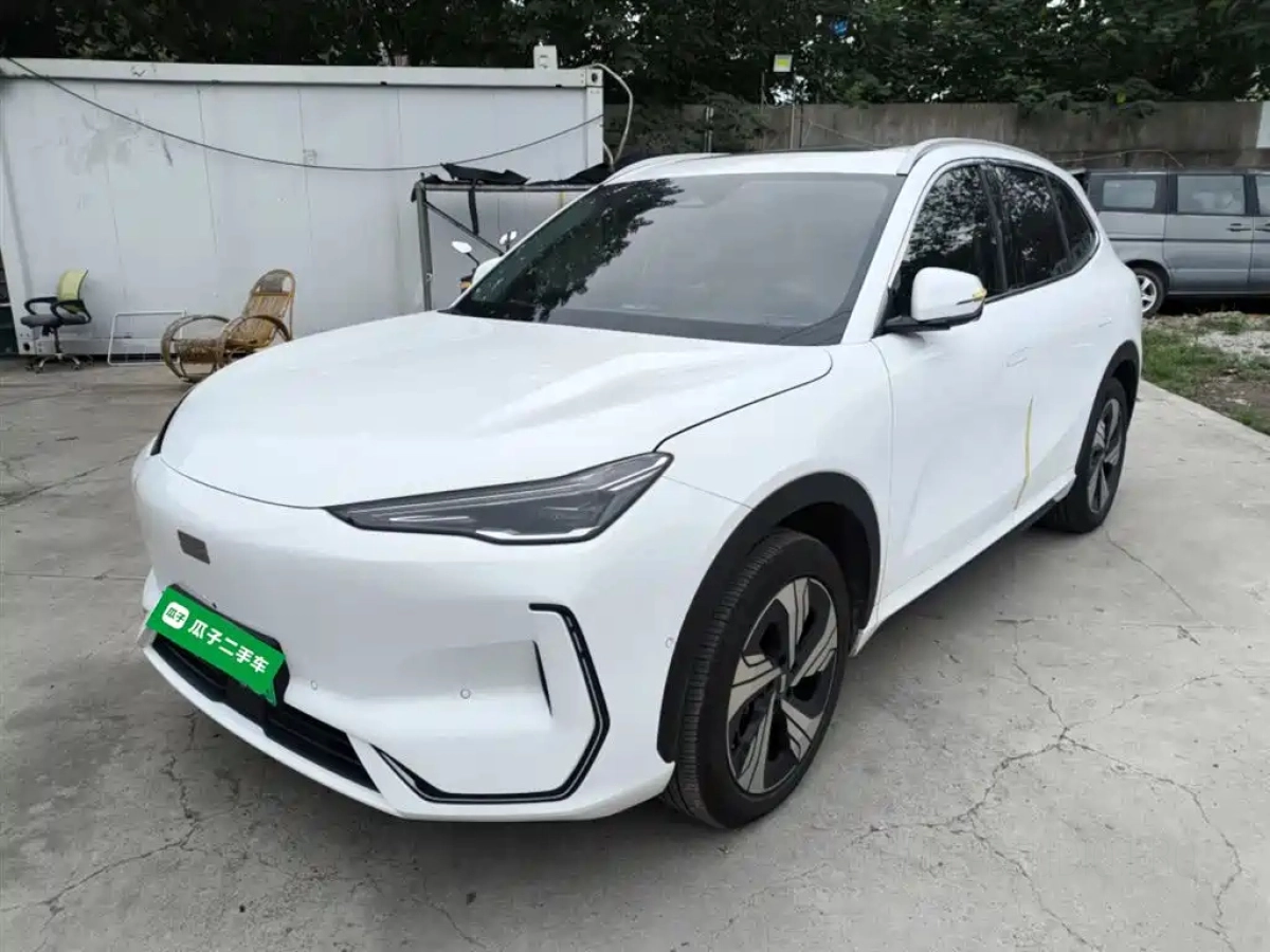 GEELY GALAXY GALAXY E5