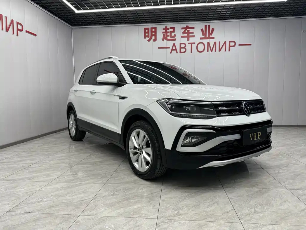 VOLKSWAGEN T-CROSS