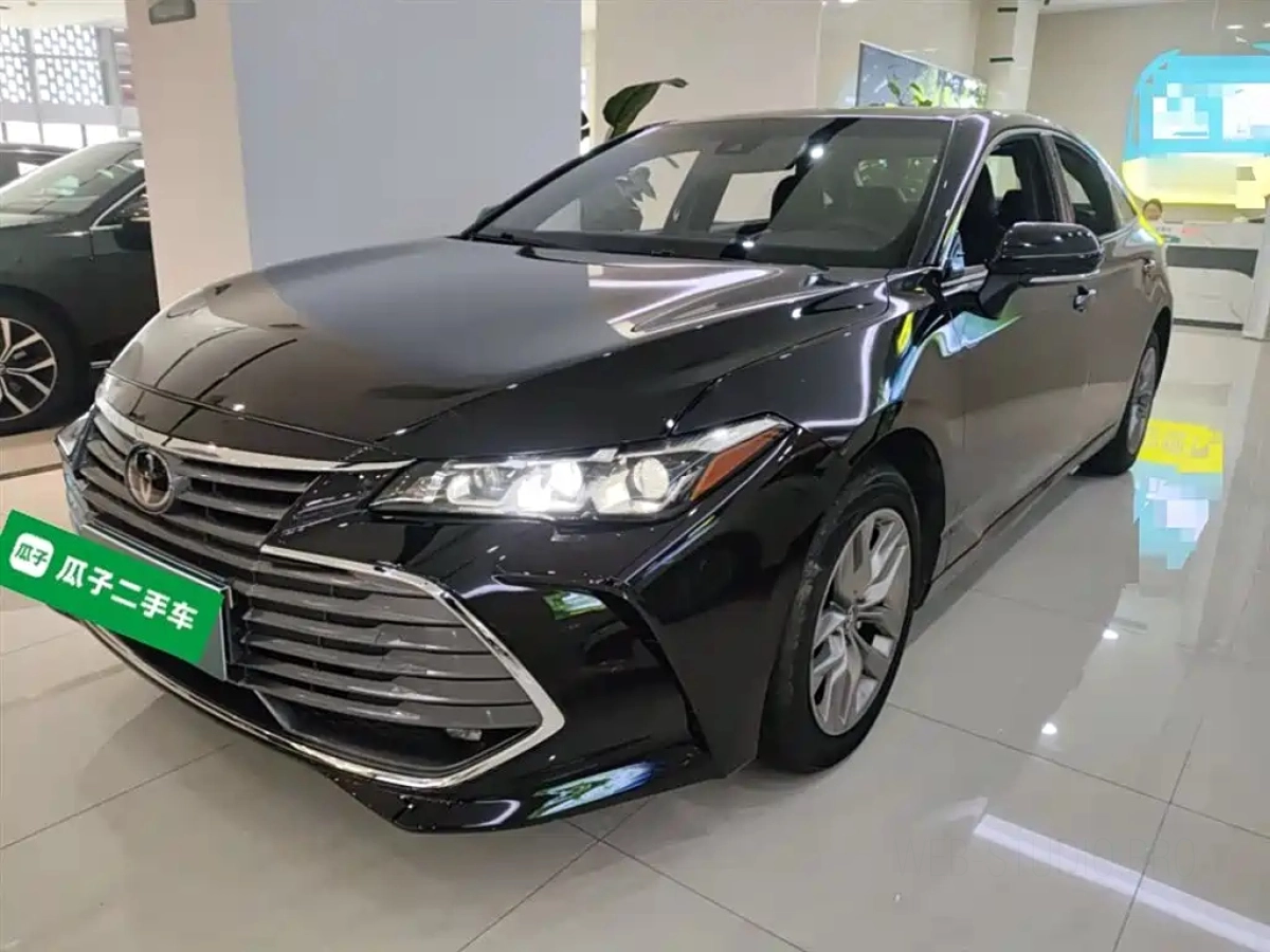 TOYOTA AVALON