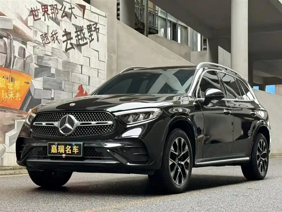 MERCEDES BENZ GLC