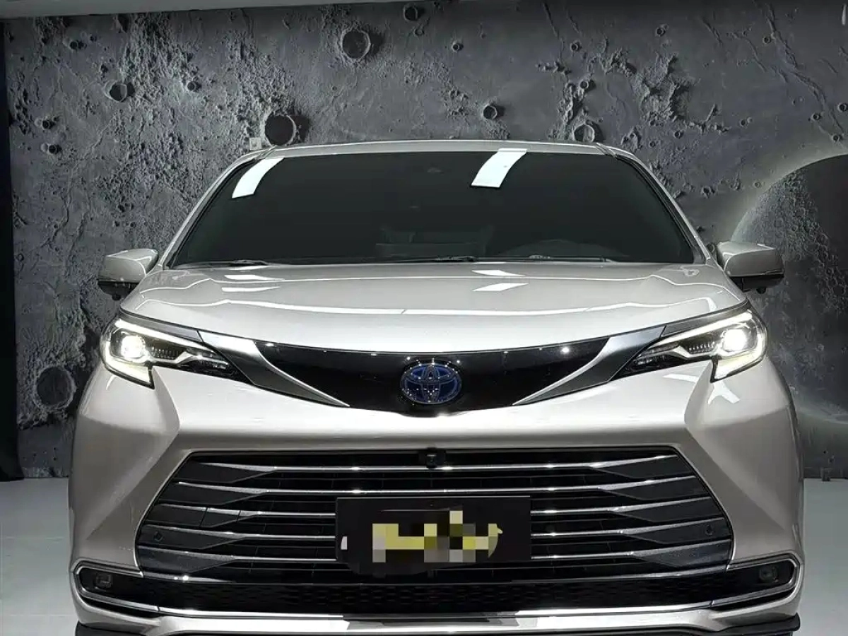 TOYOTA SIENNA SIENNA