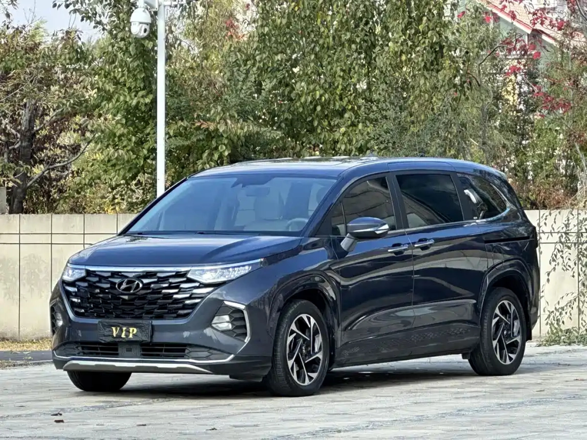 HYUNDAI CUSTO