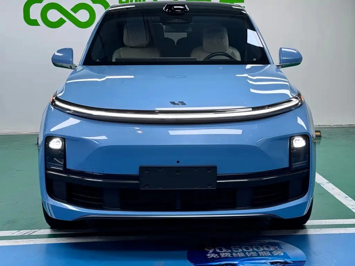 LI AUTO L8