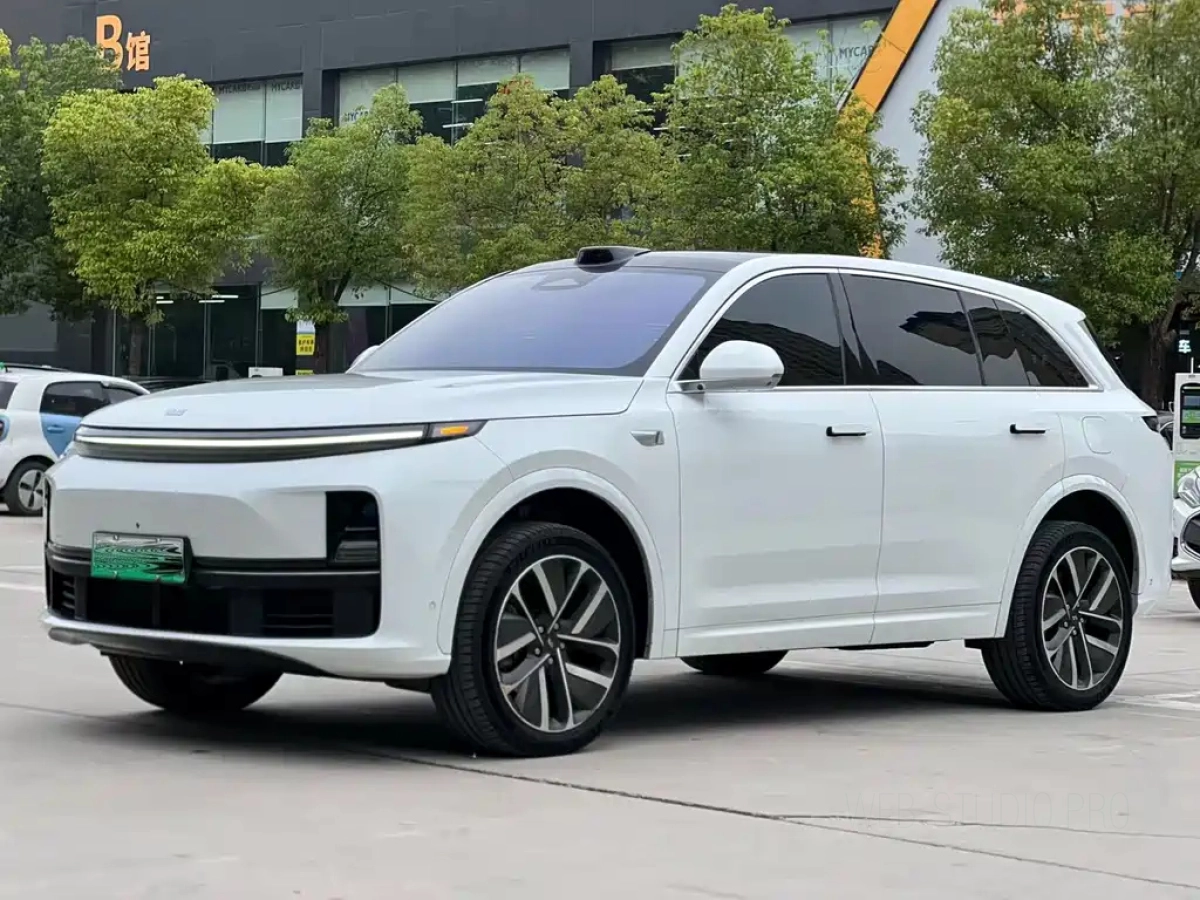 LI AUTO L7  2023