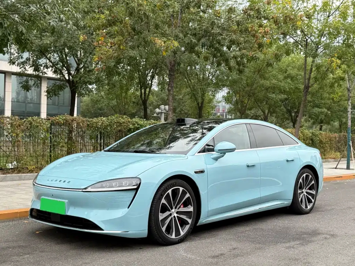 SMART WORLD S7  2025