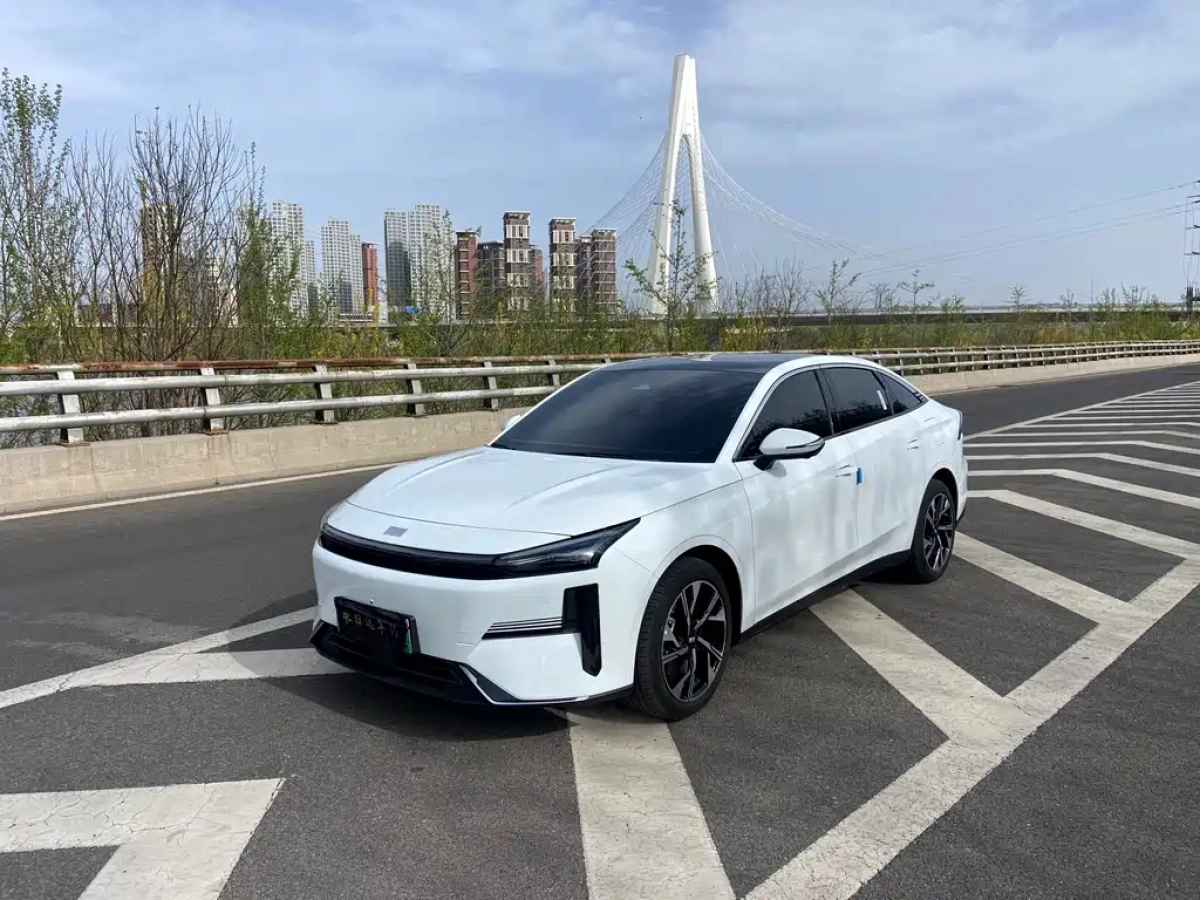 GEELY GALAXY GALAXY L6