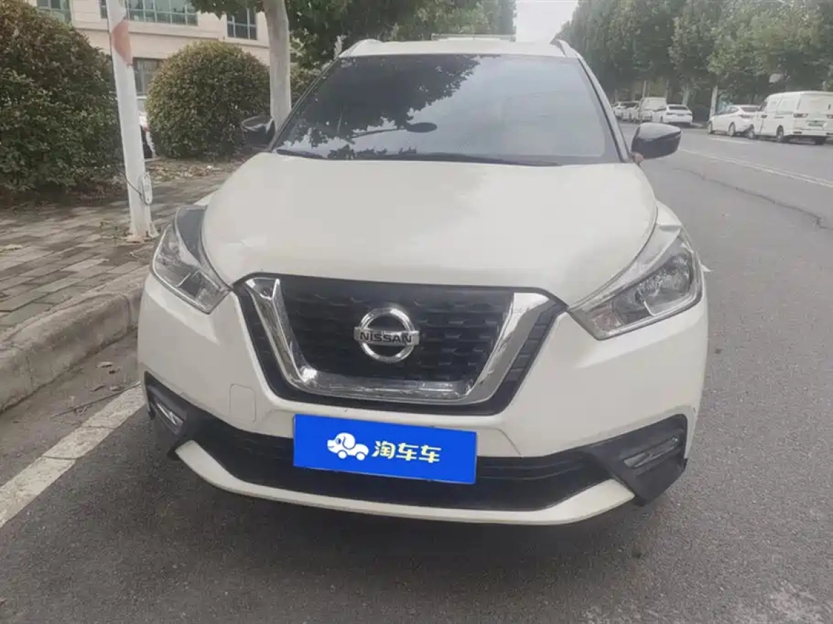 NISSAN KICKS