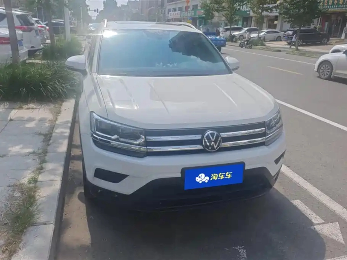 VOLKSWAGEN THARU