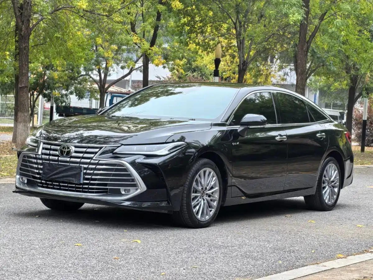 TOYOTA AVALON