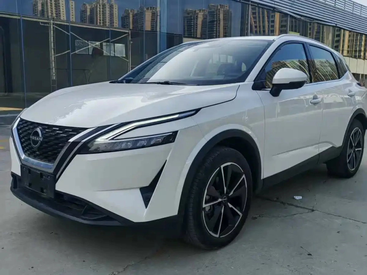 NISSAN QASHQAI  2024