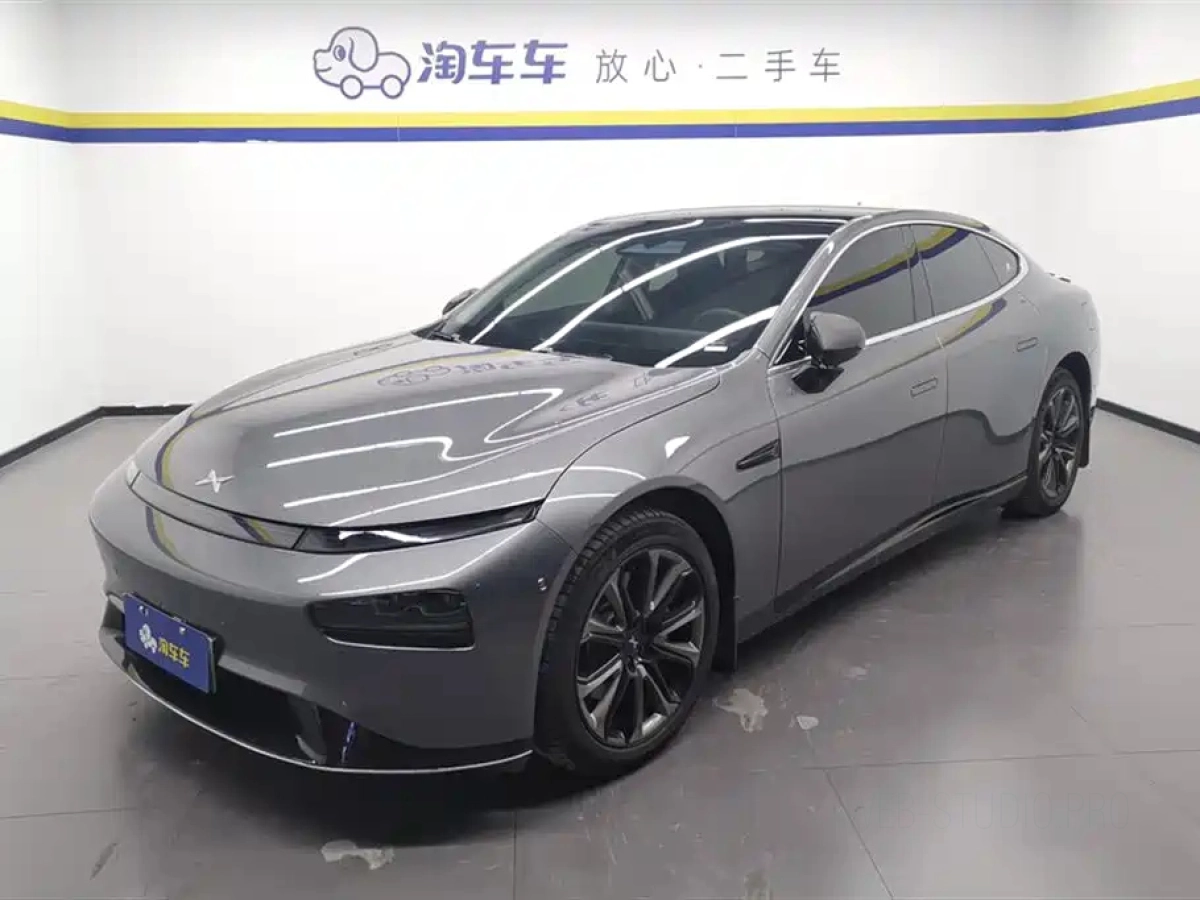 XPENG MOTORS P7  2024