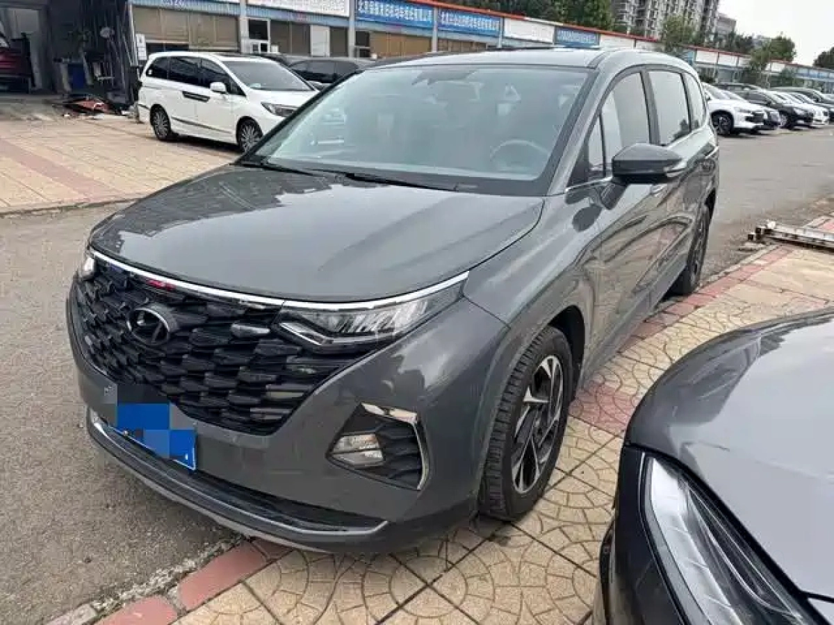 HYUNDAI CUSTO